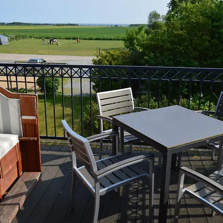Appartement 2 -sommar, Mit Suedbalkon