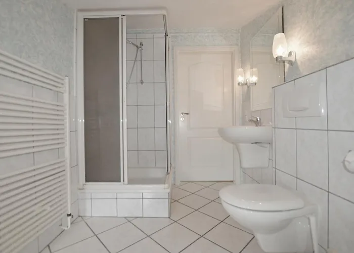 Appartement 2 -sommar, Mit Suedbalkon