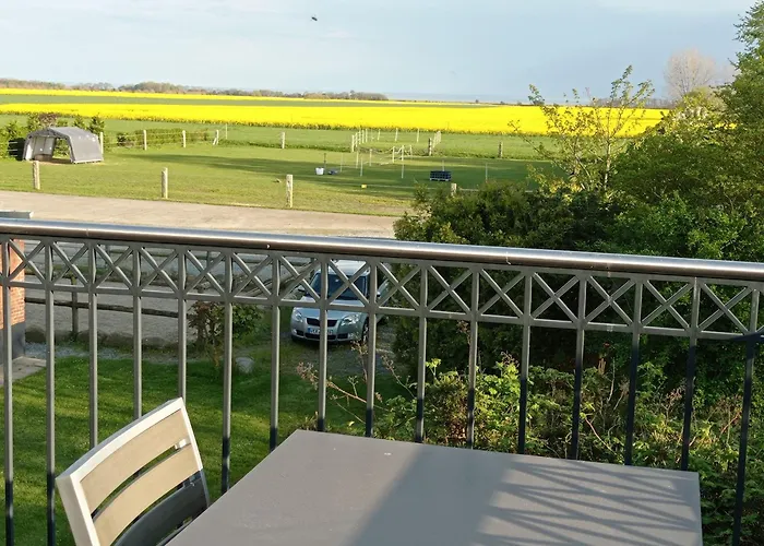 2 -sommar, Mit Suedbalkon *